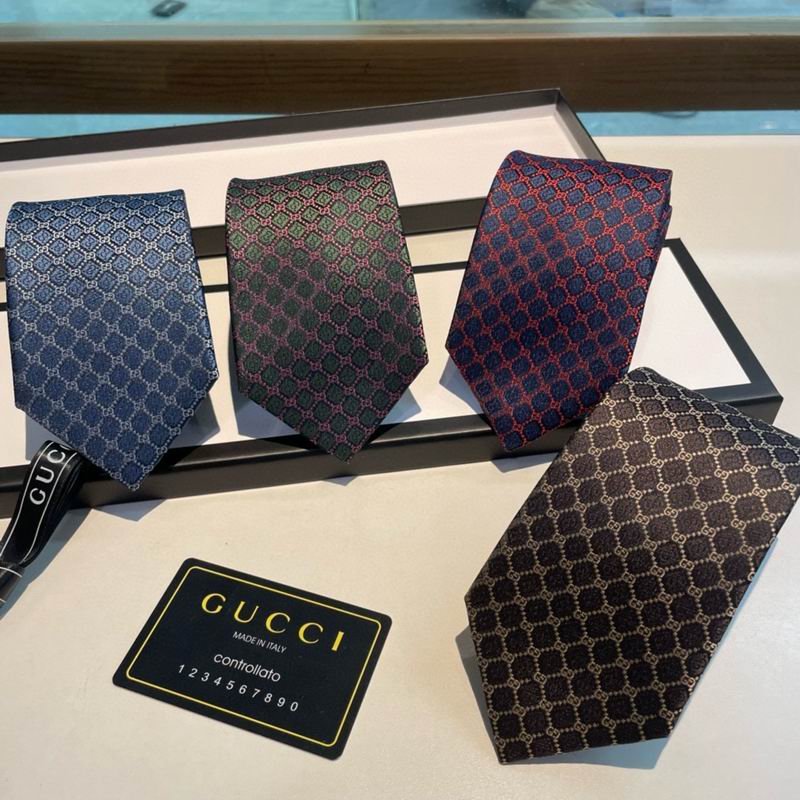 Gucci Tie hm25
